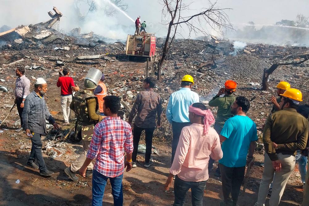 भारतमा पटाका कारखानामा विस्फोट : मृतकको संख्या ११ पुग्यो, ७७ जना घाइते