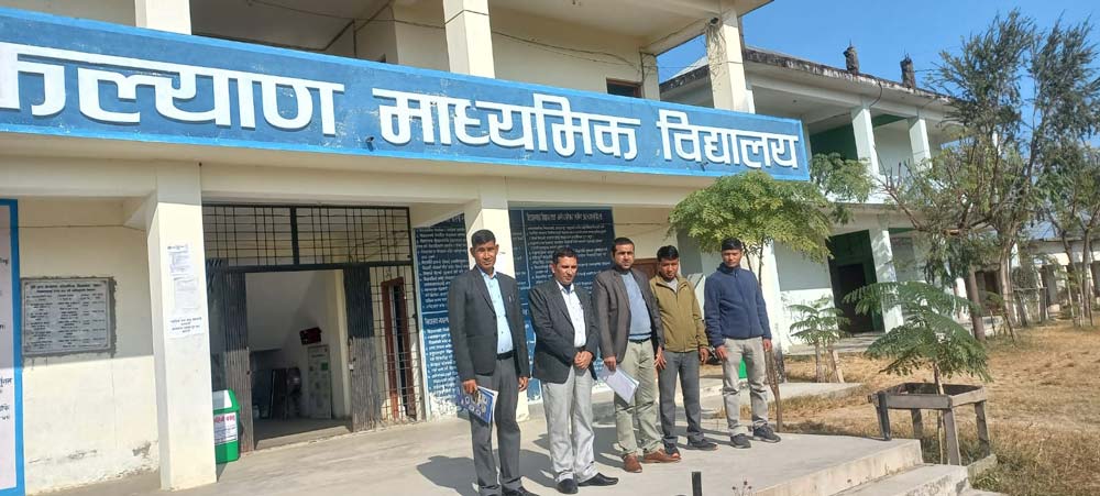 कैलालीका संवेदनशील मतदान केन्द्रको अनुगमन