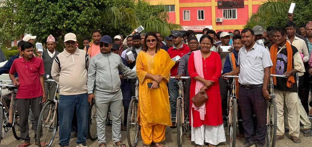 बिनाशुल्क काम गर्छन् धनगढीका भलमनसा