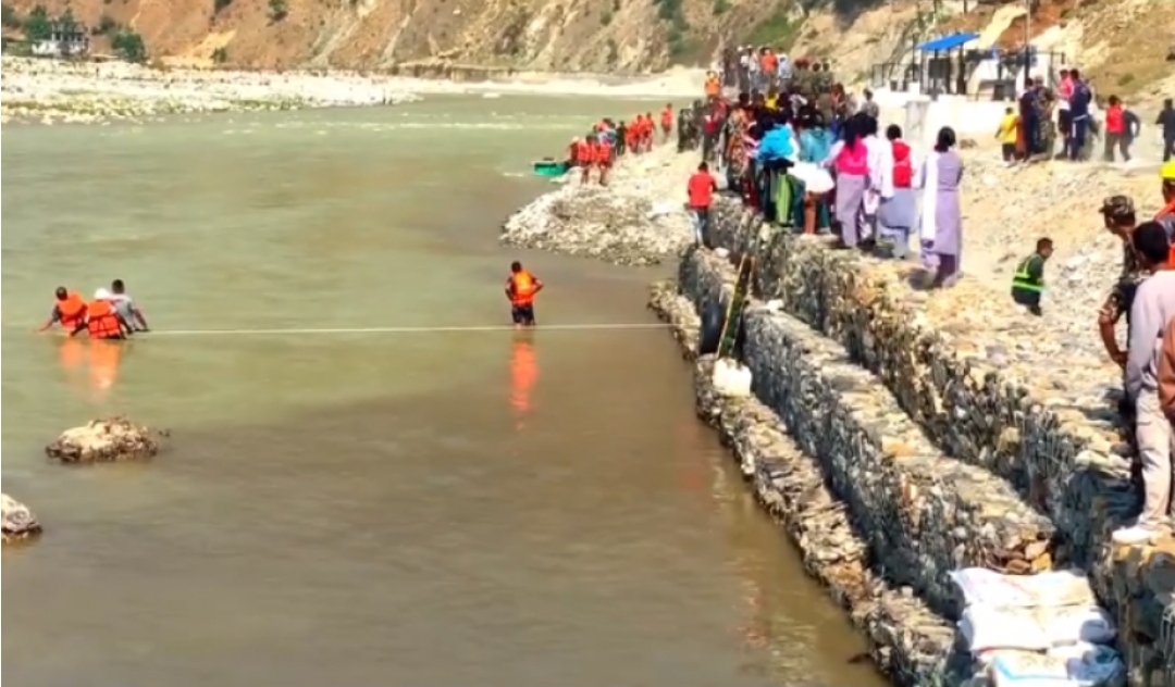 बझाङमा कृत्रिम अभ्यास गर्दागर्दै डुबेर सशस्त्रका जवानको मृत्यु