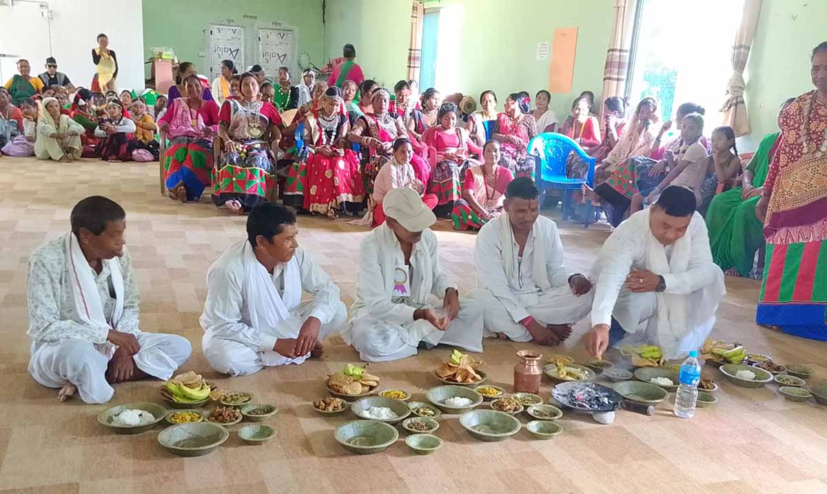 पश्चिम नेपालका थारु समुदायमा  ‘अटवारी पर्व’को रौनक