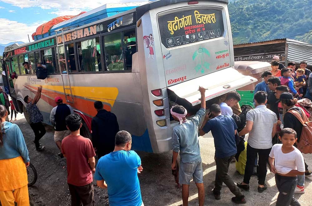 चाडपर्ब सुरु भएसगैं खाली भएका गाउँबस्ती भरिँदै