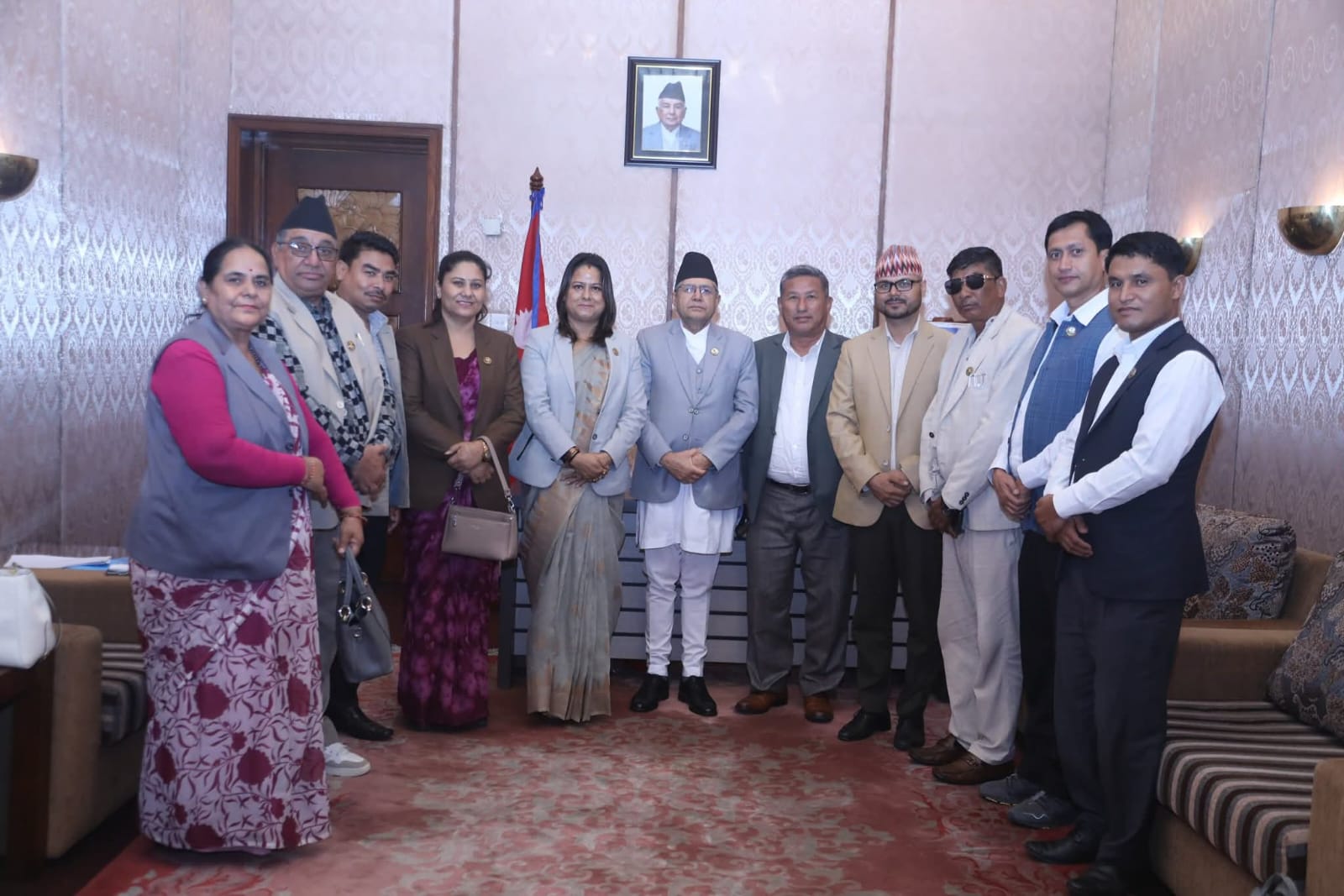 समाजिक विकास समितिद्वारा प्रतिनिधि सभाका सभामुख र राष्ट्रिय सभाका अध्यक्ष संग भेट