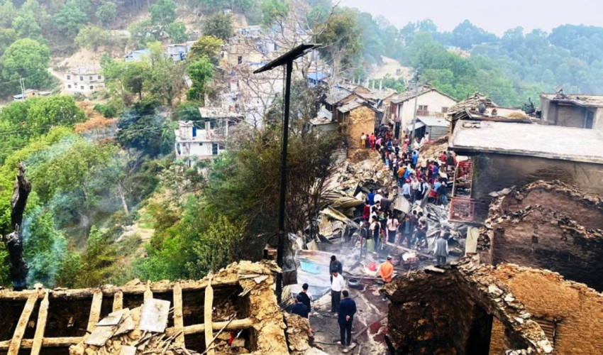 अछामको जयगढका आगलागी पीडितलाइ २५ हजारदेखि पाँच लाखसम्म राहत