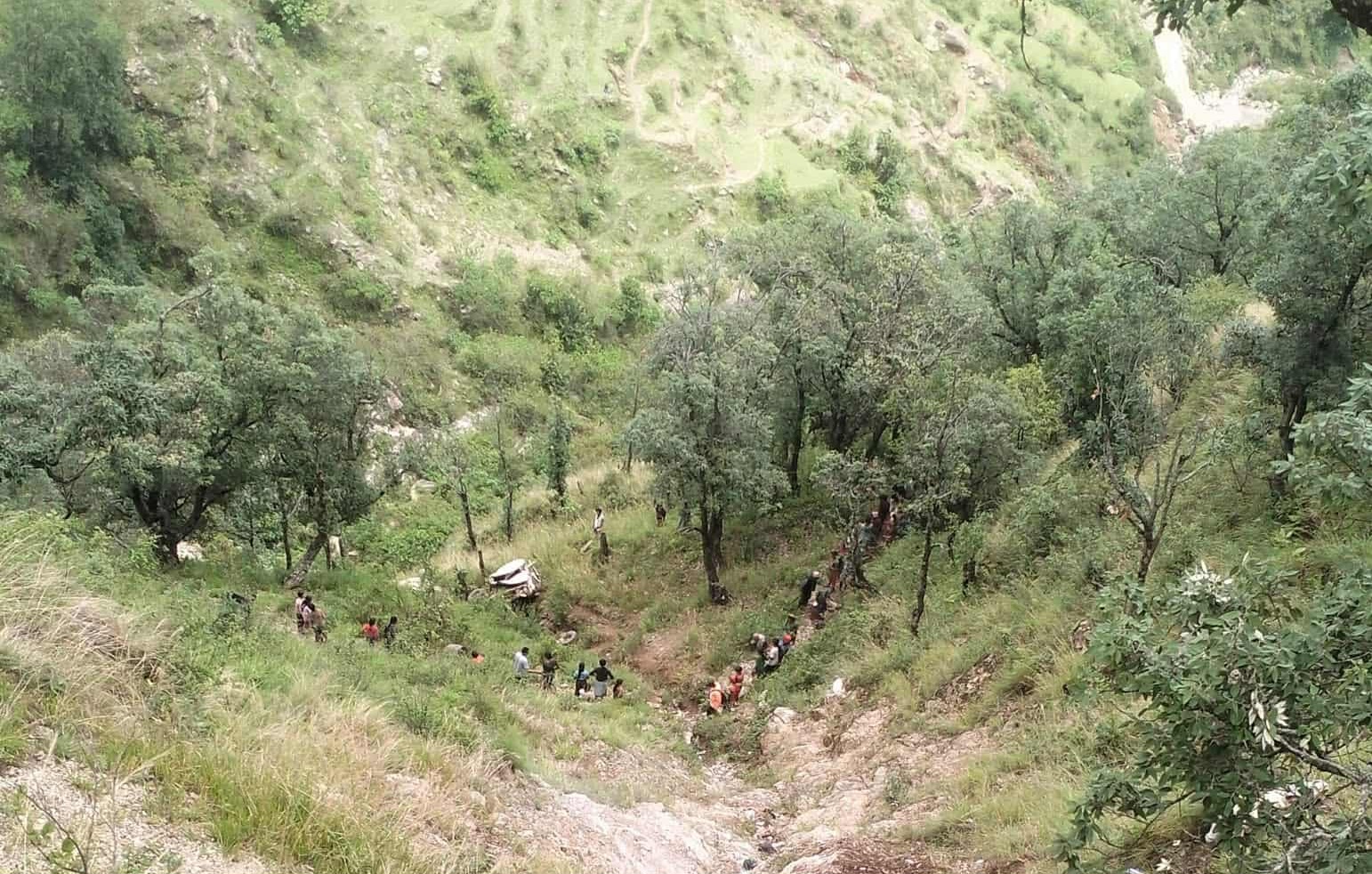 डोटीमा जिप दुर्घटना हुँदा २ जनाको मृत्यु, ४ घाइते