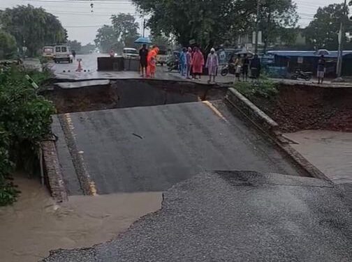 कञ्चनपुरमा भत्किएको कल्भर्ट नबन्दा आवातजावतमा सास्ती