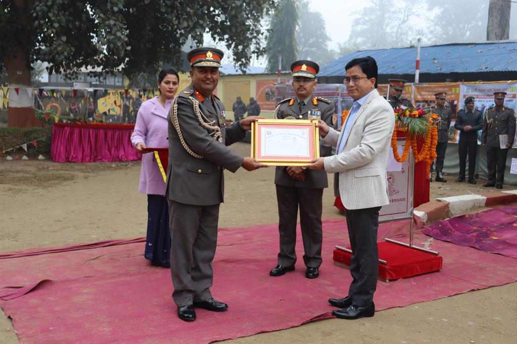 माया मेट्रो हस्पिटलका मेडिकल डाइरेक्टर सहित तीन जना डाक्टर सम्मानित