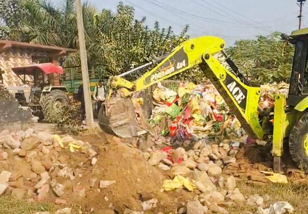 धनगढीमा अतिक्रमित सडक र सार्वजनिक जग्गा खाली गरिँदै