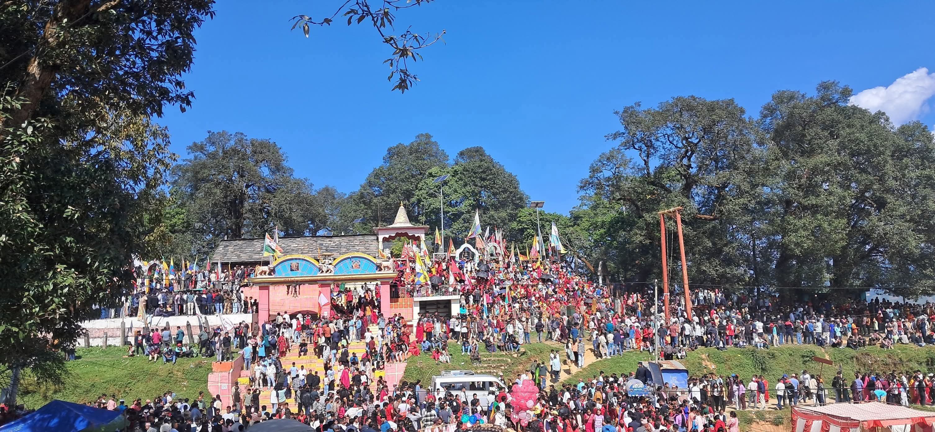 निङ्गलाशैनी भगवती मन्दिरमा ४ सय बढी पशुको बलि