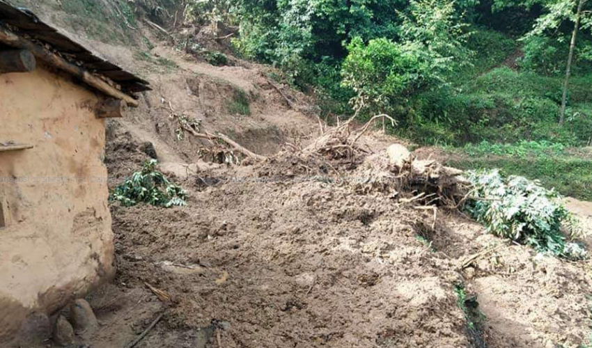 बैतडीको जोखल्लीमा पहिरोले घर पुरियो