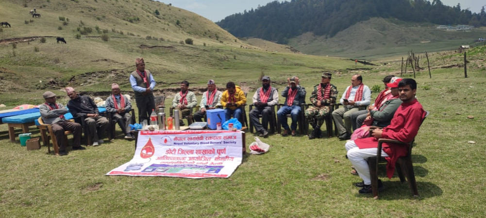 पर्यटकीय स्थल खप्तडमा पहिलो पटक रक्तदान