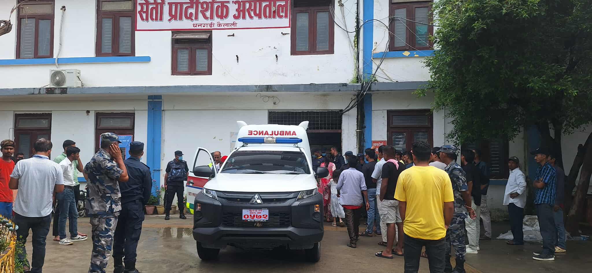 कारागार झडपमा घाइतेहरु भेट्न अस्पताल पुग्यो मानवअधिकार टोली
