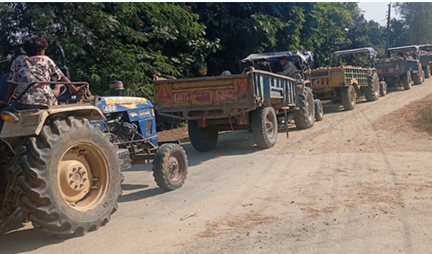 कञ्चनपुरमा नदीजन्य पदार्थको अबैध उत्खनन् गर्ने ८ जना ट्याक्टर चालक पक्राउ