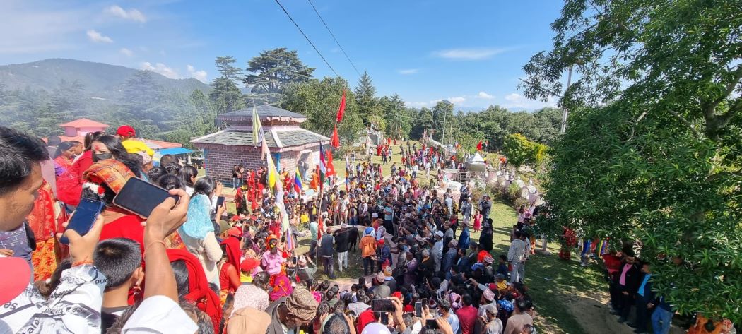 उग्रतारा भगवती मन्दिरमा दर्शनार्थीको घुइँचो